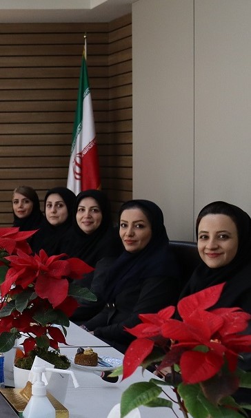 گرامیداشت روز زن و قدردانی از بانوان گروه مالی ملت